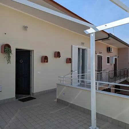 Appartement Clementina - House With Kitchen And Terrace